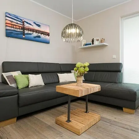 Sunny Island Comfortable *