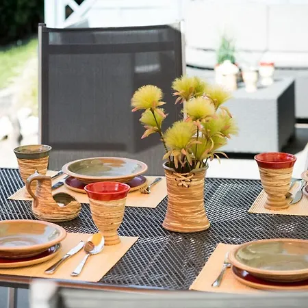 Sunny Island Comfortable Дом отдыха *