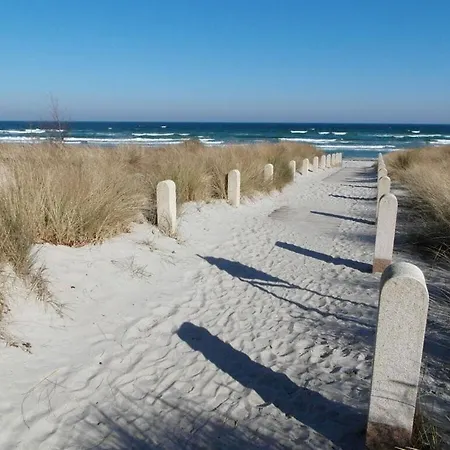 Sunny Island Comfortable Дом отдыха